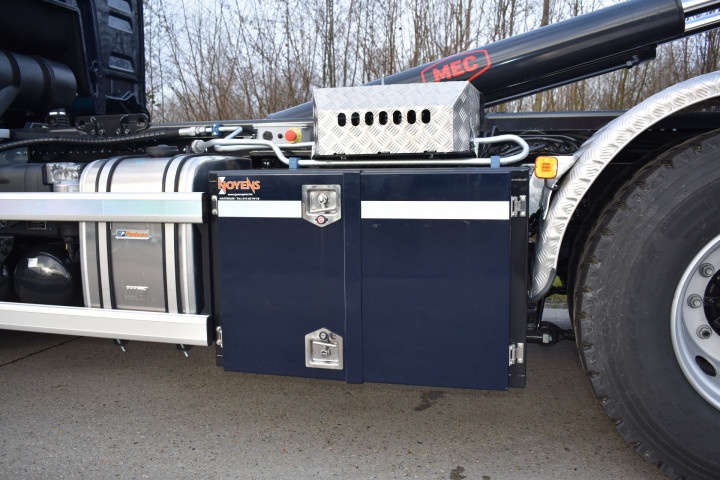 Containerhaaksysteem Busi Group Man Containersysteem (6)