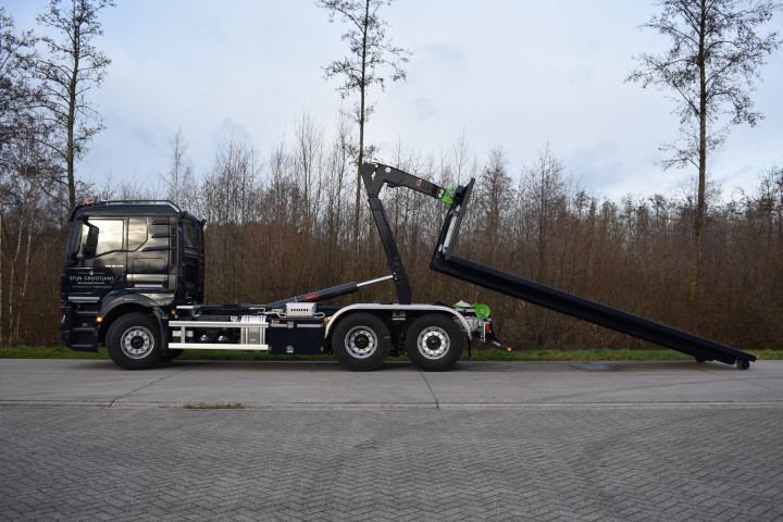 Containerhaaksysteem Busi Group Man Containersysteem (8)