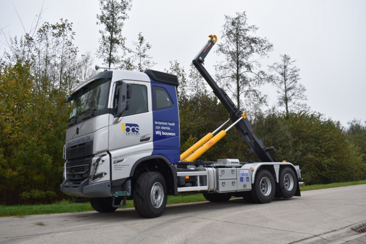 Containerhaaksysteem Busi Group Volvo Bcs Swinnen Balen (5) (middel) 2