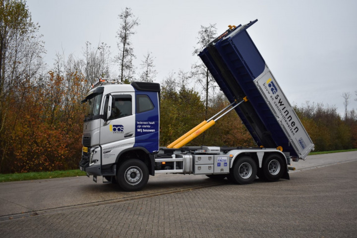 Containerhaaksysteem Busi Group Volvo Bcs Swinnen Balen (8) (middel)