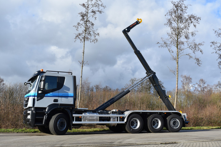 Containersysteem Haaksysteem Busi Group Iveco Tridem Gregoor Hegrola Westerlo (10)