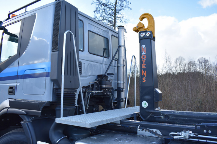 Containersysteem Haaksysteem Busi Group Iveco Tridem Gregoor Hegrola Westerlo (9)