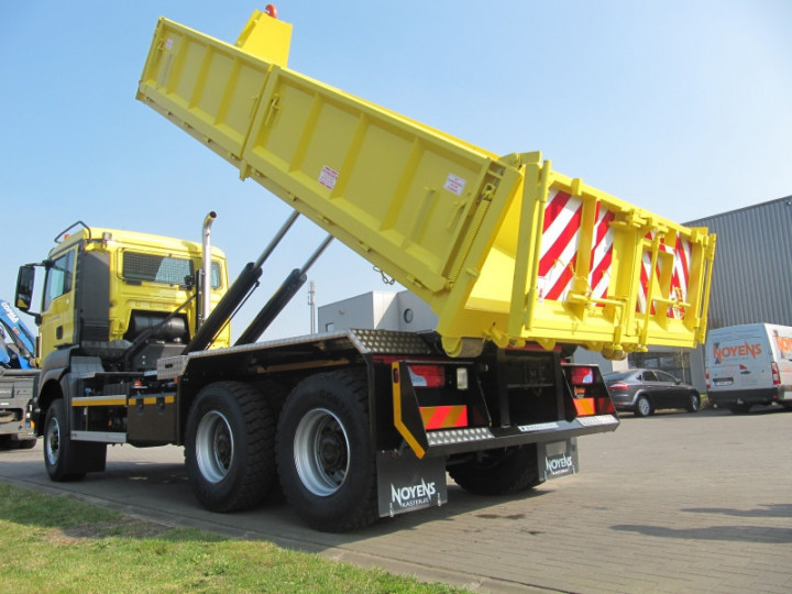 Containersysteem Haaksysteem Busi Group Man (2)