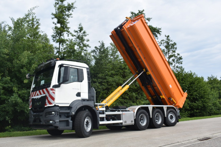 Containersysteem Man Stad Turnhout Container Afdekkleppen Hydraulisch (3)
