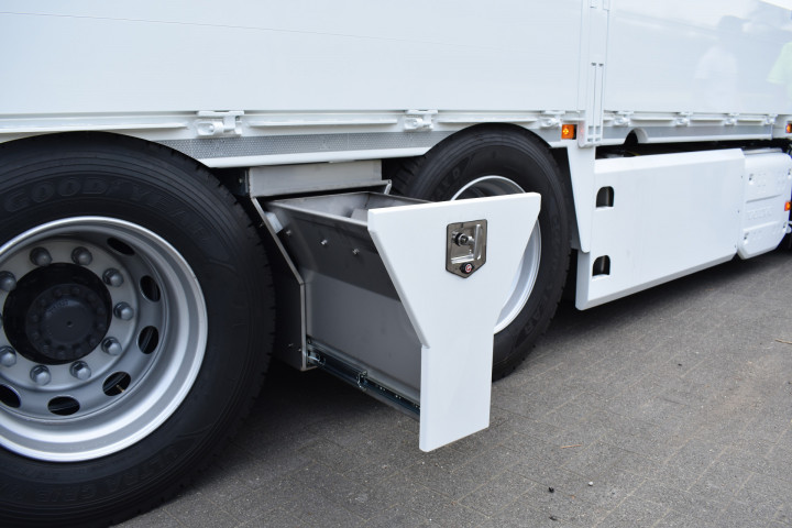 Copma Laadkraan 650 Open Laadbak Vanhout Besix Volvo Geel (2)