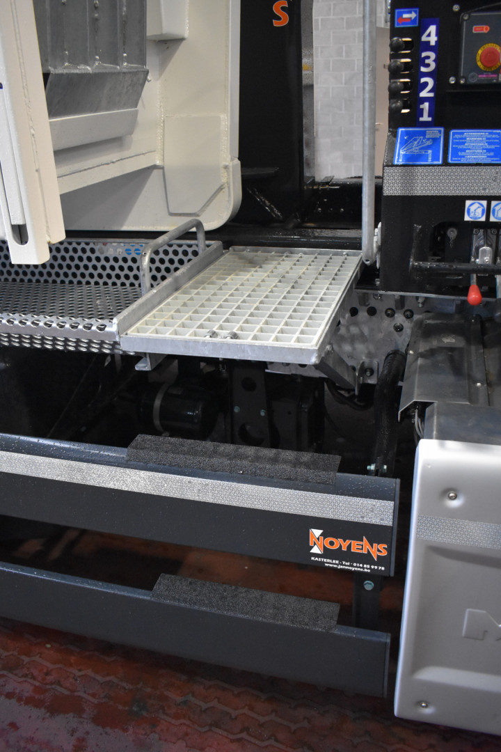 Copma Laadkraan Busi Group Containersysteem Haaksysteem Man Bouw (1)