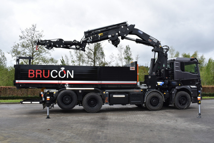 Copma Laadkraan Busi Group Containersysteem Kraanwerken Brucon Man (2)