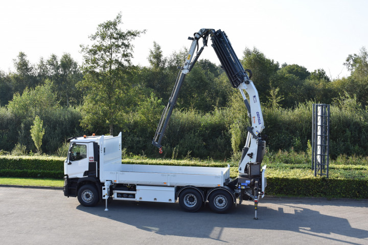 Copma Laadkraan Glaswerken Renault Aarschot Roelants (2)