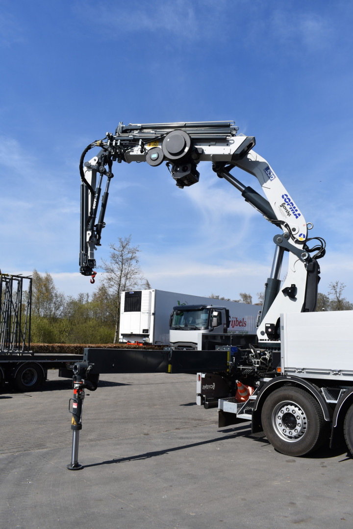 Copma Laadkraan Man Vrachtwagen Retie Schrijnwerkerij Smets (18)