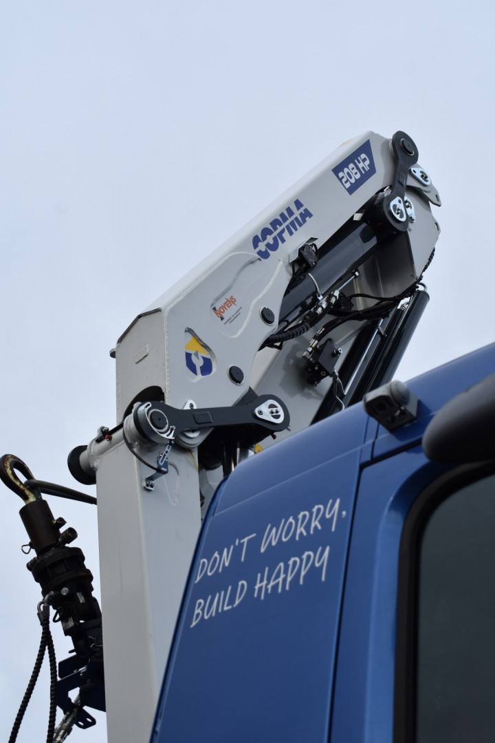 Copma Laadkraan Op Container Ooms Woonrealisaties Volvo (1)