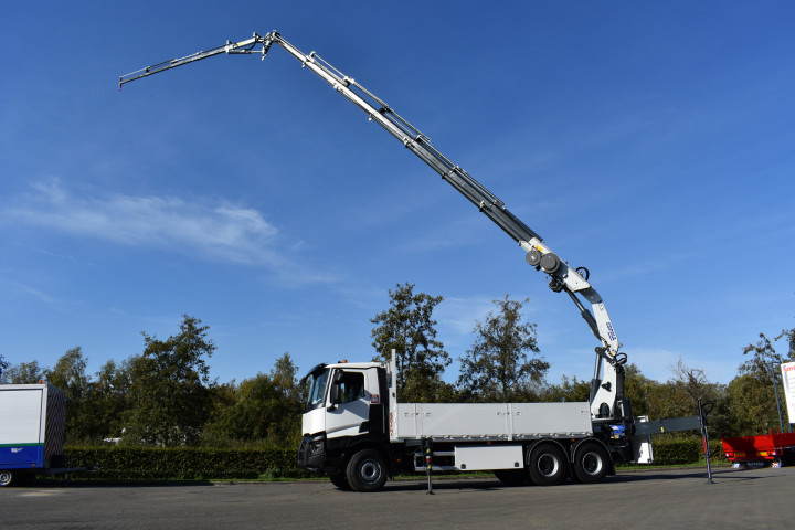 Dakdekkerskranen Dakwerkerskranen Laadkraan Copma Dakwerken Verelst Renault (1)