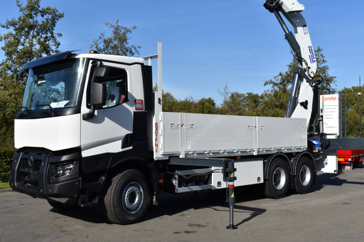 Dakdekkerskranen Dakwerkerskranen Laadkraan Copma Dakwerken Verelst Renault (11)