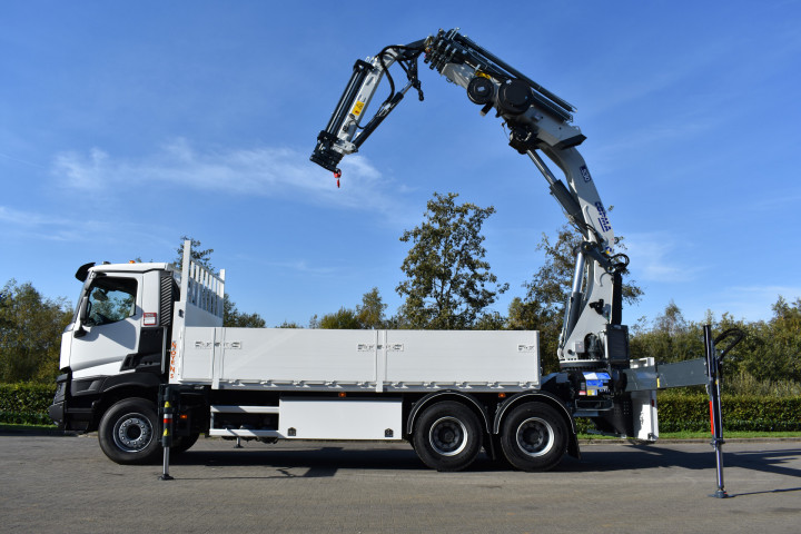 Dakdekkerskranen Dakwerkerskranen Laadkraan Copma Dakwerken Verelst Renault (6)