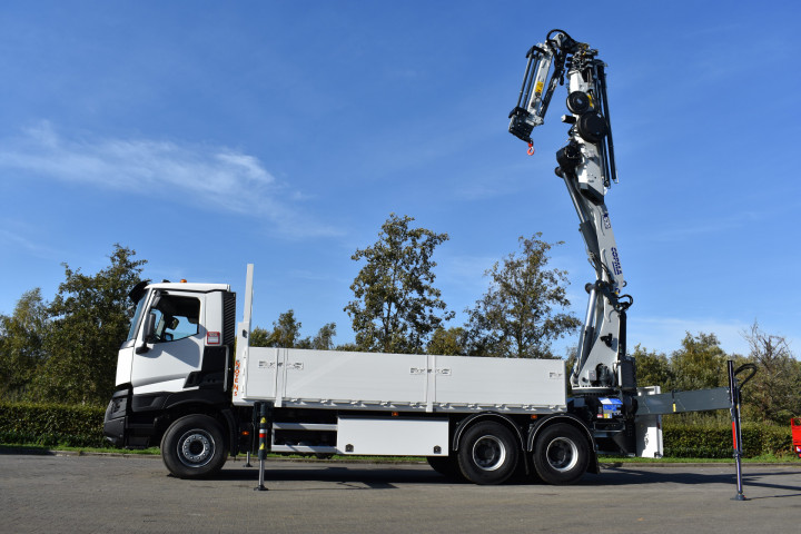 Dakdekkerskranen Dakwerkerskranen Laadkraan Copma Dakwerken Verelst Renault (7)