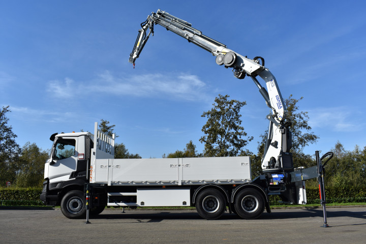 Dakdekkerskranen Dakwerkerskranen Laadkraan Copma Dakwerken Verelst Renault (9)