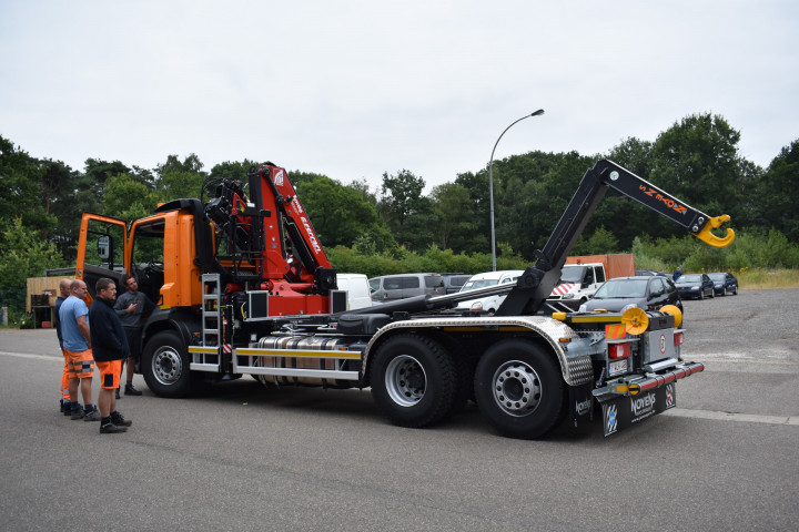 Ferrari Laadkraan Gemeente Westerlo Containersysteem Busi Group Haaksysteem Daf Vrachtwagen (25)