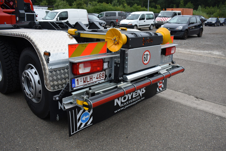 Ferrari Laadkraan Gemeente Westerlo Containersysteem Busi Group Haaksysteem Daf Vrachtwagen (4)