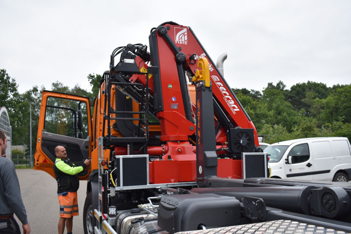 Ferrari Laadkraan Gemeente Westerlo Containersysteem Busi Group Haaksysteem Daf Vrachtwagen (5)