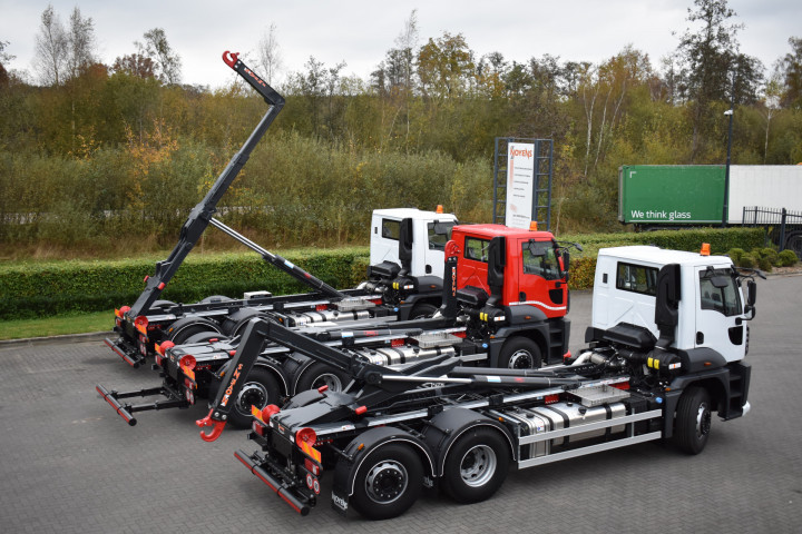 Ford Trucks Containerhaaksysteem Busi Group Geel (2) 2