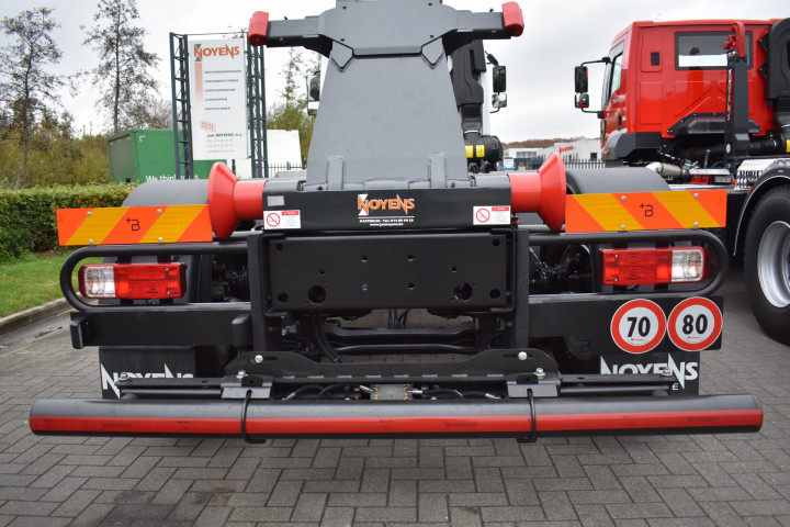 Ford Trucks Containerhaaksysteem Busi Group Geel (3)