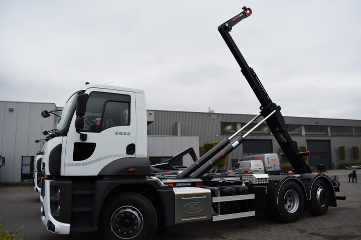 Ford Trucks Containerhaaksysteem Busi Group Geel (5)