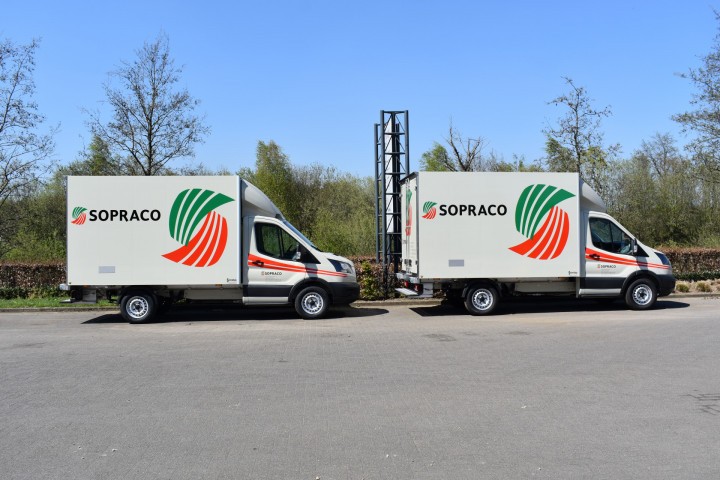 Geisoleerde Laadkast Frigokast Gekoeld Transport Sopraco Vilatca Geel Ford (8)