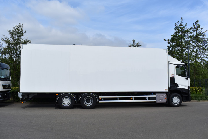 Geisoleerde Laadkast Renault Beerse (1)