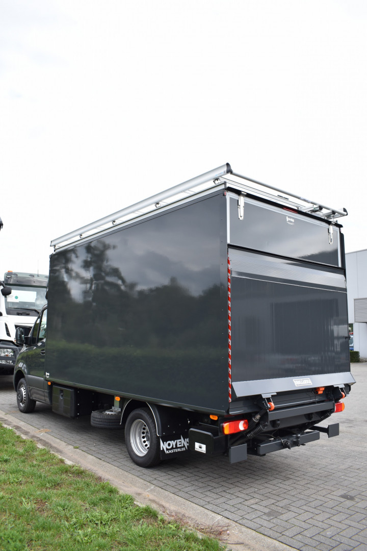 Gesloten Laadkast Dakdrager Laadbrug Dhollandia Mercedes Sprinter Dakwerken Aarschot (5)