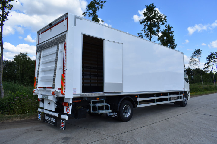 Gesloten Laadkast Laadbrug Daf Hulshout (6)