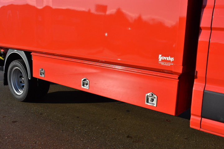 Gesloten Laadkast Topbox Backx Droogzuigingen Man Tge Gereedschapskoffers (9)