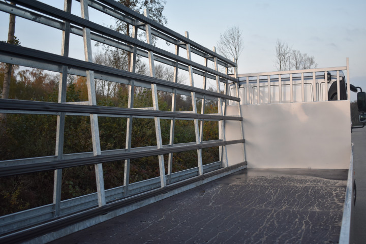 Glasdrager Open Laadbak Zijborden Glasrek Beerse Aluminium Werken Beerse (5)