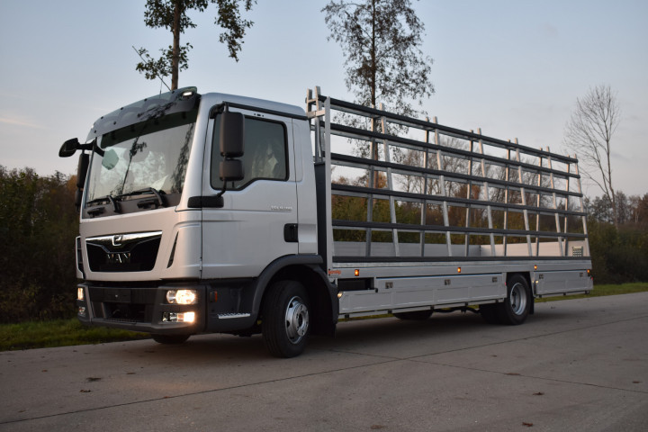 Glasdrager Open Laadbak Zijborden Glasrek Beerse Aluminium Werken Beerse (6)