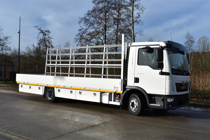 Glastransport Raamrek Man Beerse (2)