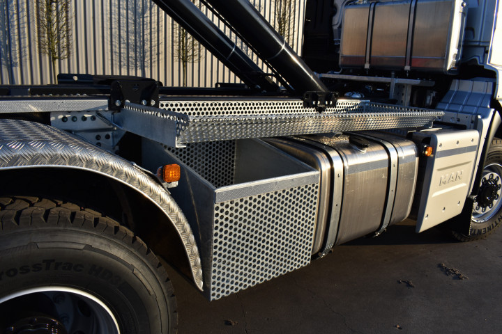 Haakarmsysteem Containersysteem Busi Group Man Arendonk (2)