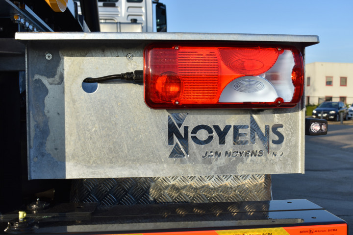 Haakarmsysteem Containersysteem Busi Group Man Arendonk (6)