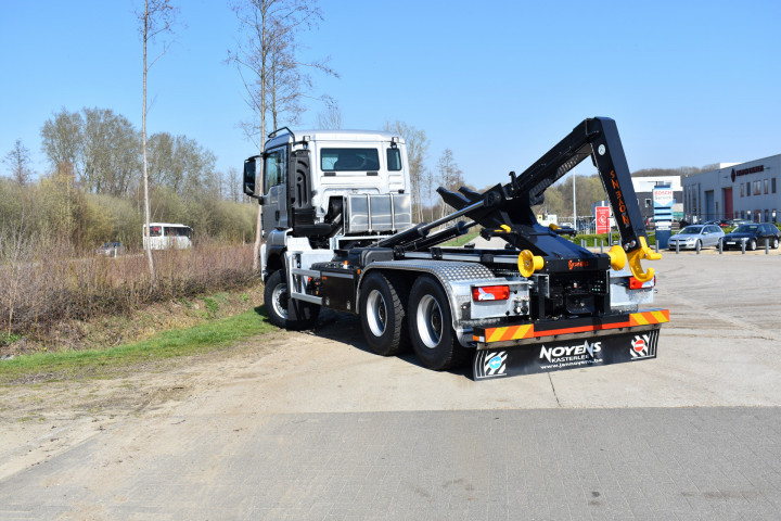 Haakarmsysteem Containersysteem Busi Group Man Arendonk (7)