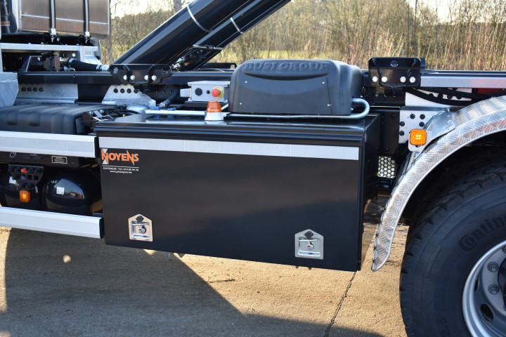 Haakarmsysteem Containersysteem Busi Group Man Arendonk (9)