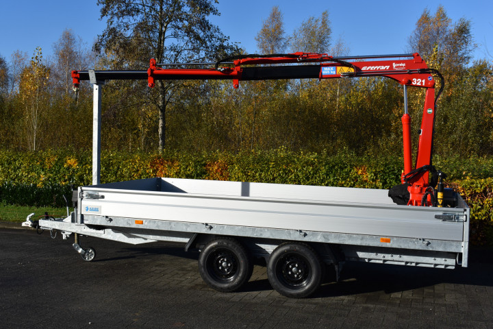 Hapert Aanhangwagen Ferrari Laadkraan Honda Groep Renotec Geel 2