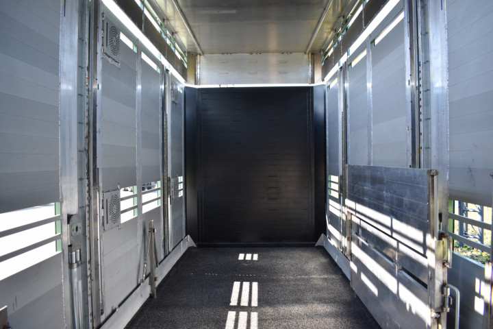 Irma Aanhangwagen Veetransport Transport Animaux Vivants Cant Meerdonk (5)