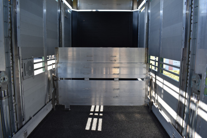 Irma Aanhangwagen Veetransport Transport Animaux Vivants Cant Meerdonk (6)