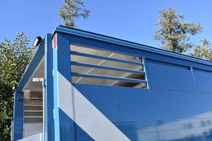 Irma Veetransport Laadkast Renault Master Euro Bel Beef Levend Vee Transport (12)