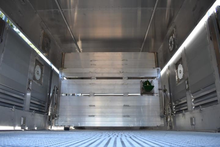 Irma Veetransport Livestock Express Vee Express Carrosseriebouw Levende Dieren (16) (middel)