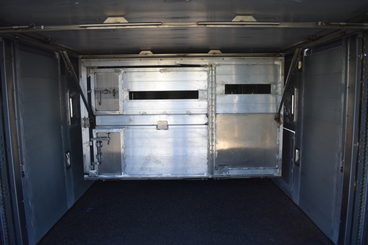 Irma Veetransport Livestock Express Vee Express Carrosseriebouw Levende Dieren (18) (middel)