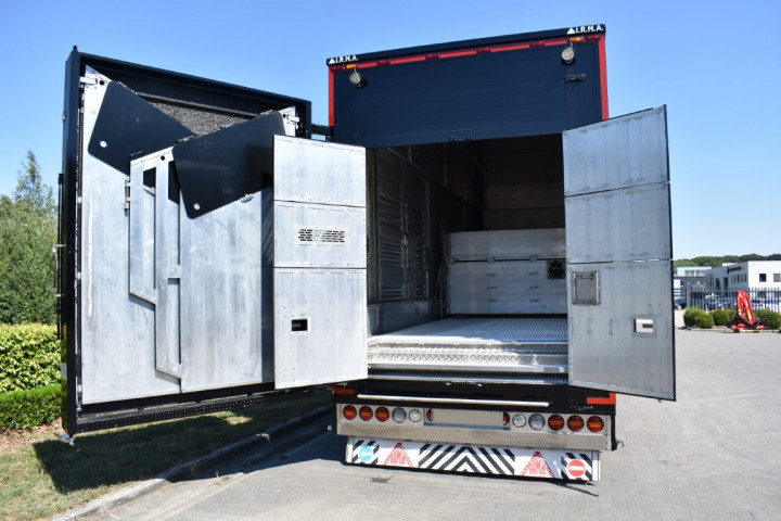 Irma Veetransport Livestock Express Vee Express Carrosseriebouw Levende Dieren (4) (middel)