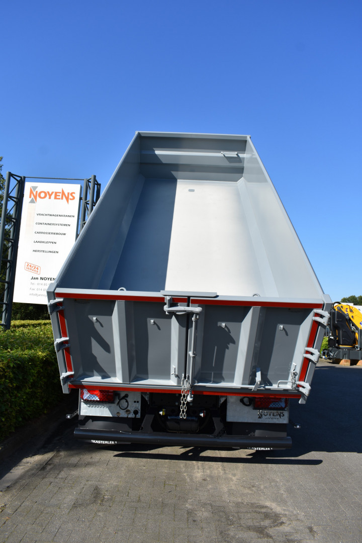 Kipper Laadkraan Copma Jochems Chapewerken Brecht Man (1)