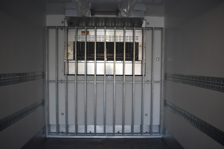 Koeloplegger Unitrans Groenten Fruit Transport Geisoleerde Opbouw Carrier Euro Gijbels Geel (4)