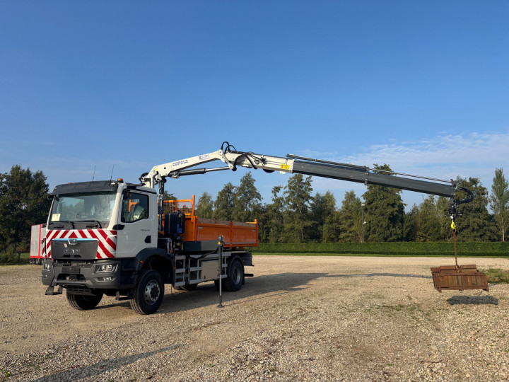 Kraan Kipper Gemeente Arendonk Man 4x4 (1)