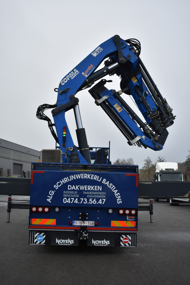 Laadkraan Copma Dakwerkerskraan Mercedes Ten Aard (1) 2