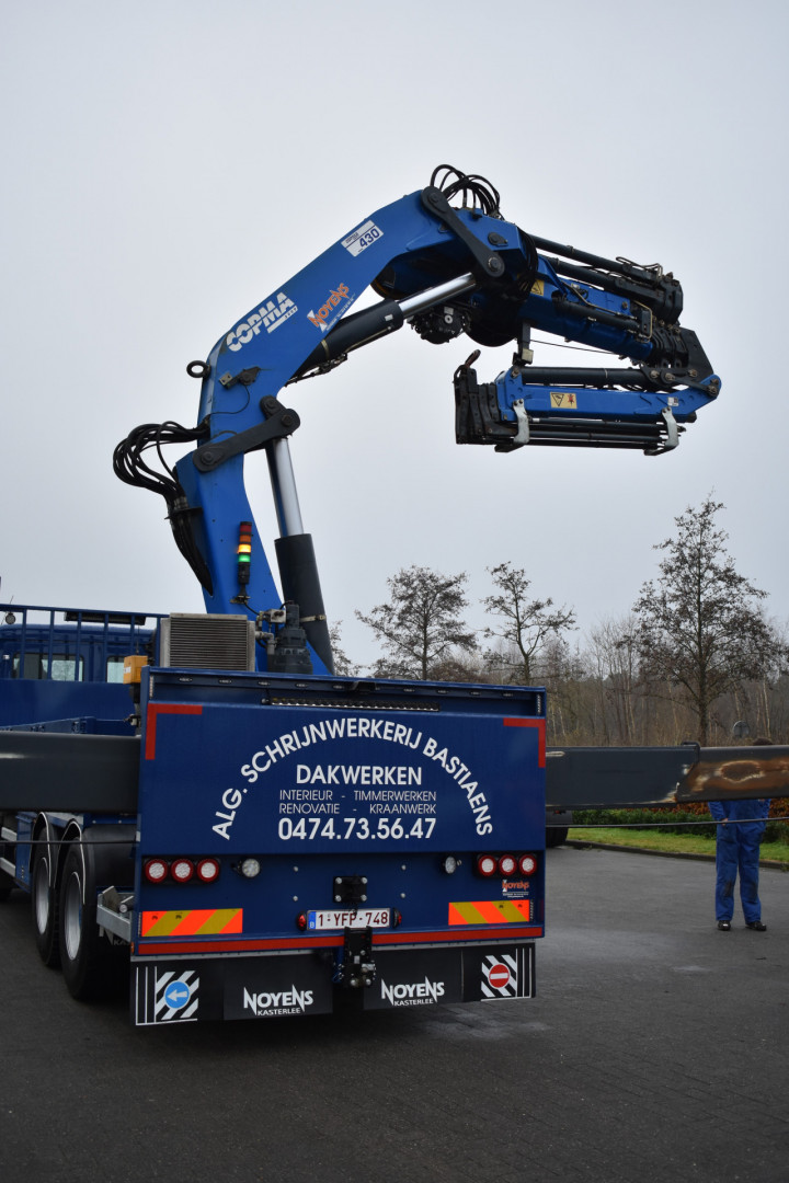 Laadkraan Copma Dakwerkerskraan Mercedes Ten Aard (2) 2