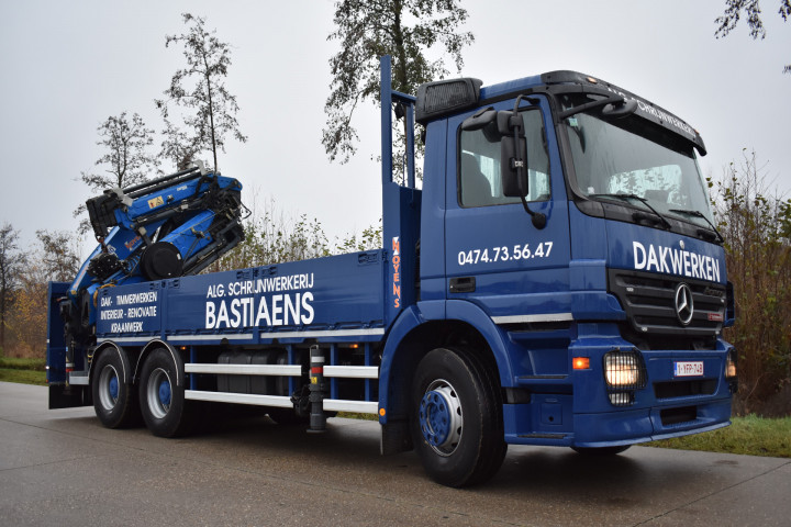 Laadkraan Copma Dakwerkerskraan Mercedes Ten Aard (4) 2